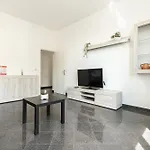 Cozy Apartment, 400M From Beaches And Sea